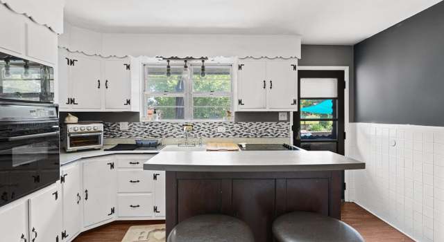 Photo of 415 Saxer Ave, Springfield, PA 19064