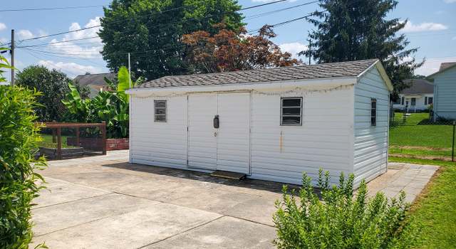 Photo of 216 W Chestnut St, Cleona, PA 17042