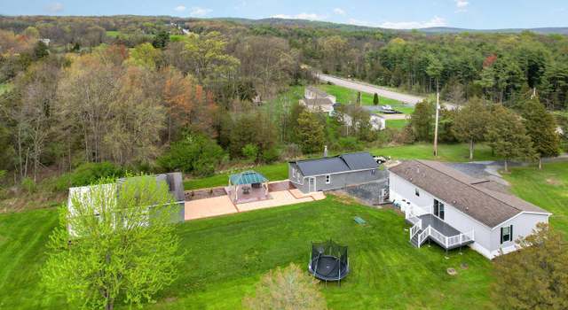 Photo of 1820 Rosstown Rd, Lewisberry, PA 17339