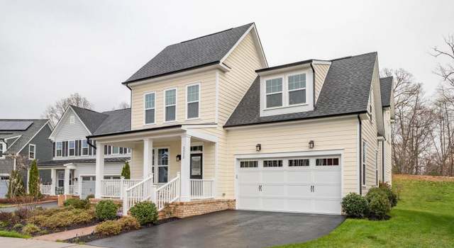 Photo of 2313 Harmsworth Dr, Dumfries, VA 22026