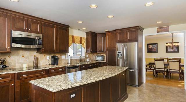 Photo of 2417 Mount Hebron Dr, Ellicott City, MD 21042