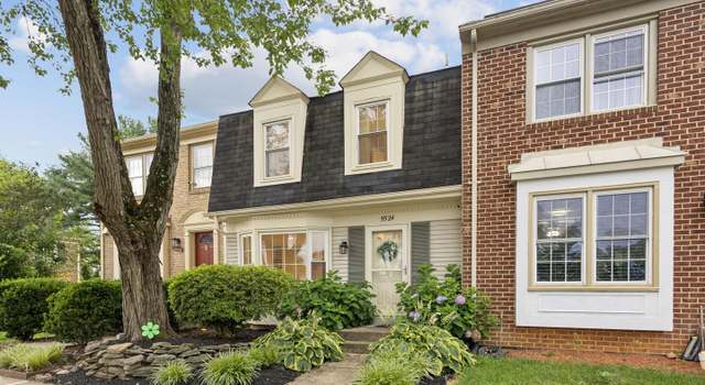 Property at 5524 Lakewhite Ct, Fairfax, VA 22032, 3 beds, 3 baths