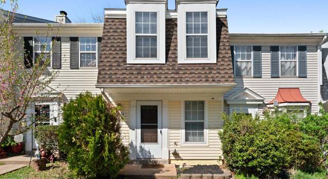 Photo of 34 Palmer Ct, Sterling, VA 20165