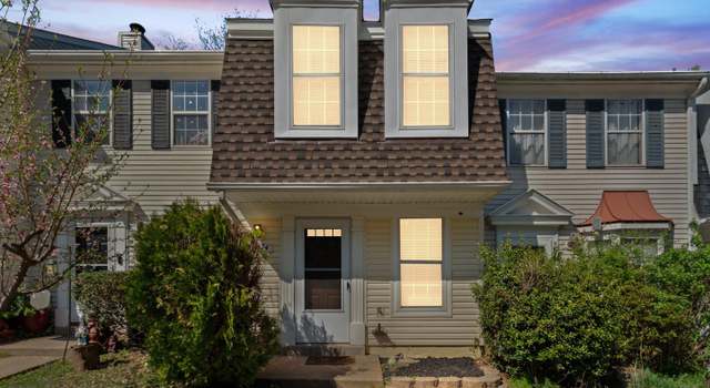 Photo of 34 Palmer Ct, Sterling, VA 20165