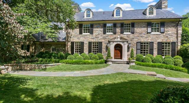 Photo of 3005 45th St NW, Washington, DC 20016
