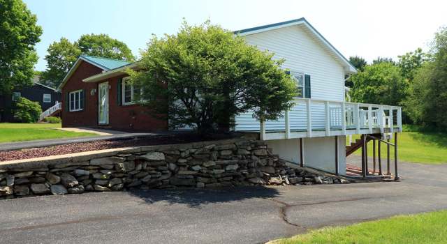Photo of 322 Spring Lea Dr, State College, PA 16801