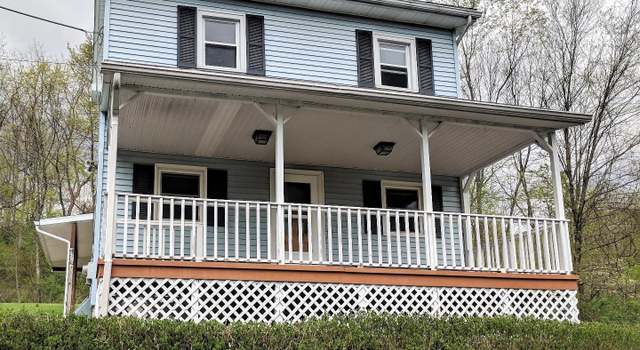 Photo of 35 Gracy Rd, Pottsville, PA 17901