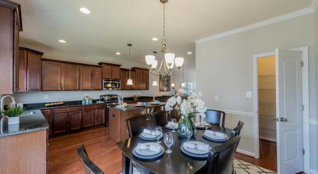 Photo of 7954 Blue Stream Dr, Elkridge, MD 21075