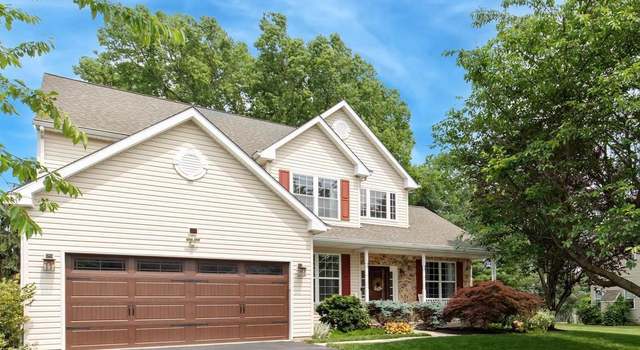 Photo of 28 Crimson Dr, Norristown, PA 19401