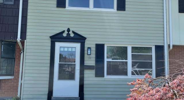 Photo of 127 Cameron St, Berryville, VA 22611