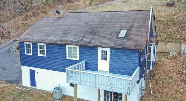 Photo of 689 Windy Way, Front Royal, VA 22630