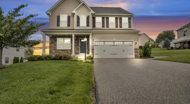 Photo of 1206 Copper Beech Dr, York, PA 17403