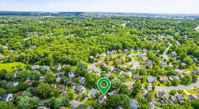 Photo of 10 Newland Ct, Sterling, VA 20165