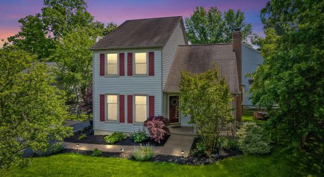 Photo of 10 Newland Ct, Sterling, VA 20165