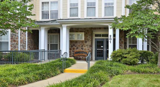 Photo of 201 High Gables Dr #309, Gaithersburg, MD 20878