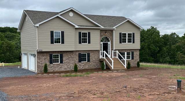 Photo of 370 Harry Hiett Ln, Gore, VA 22637