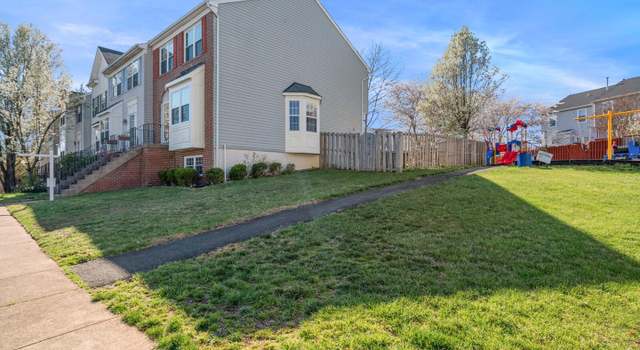 Photo of 311 Tolbelt Ct, Stafford, VA 22554