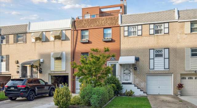 Photo of 513 Brown St, Philadelphia, PA 19123