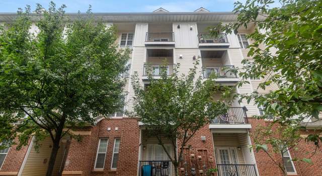 Photo of 21216 Mcfadden Sq #406, Sterling, VA 20165
