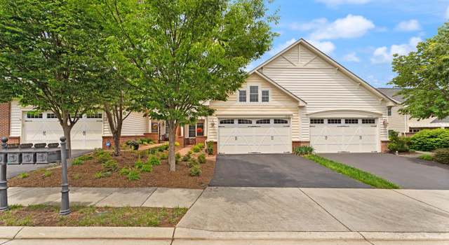 Photo of 44360 Oakmont Manor Sq, Ashburn, VA 20147