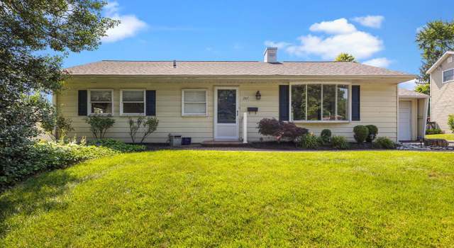Photo of 265 Glouster Rd, Fairless Hills, PA 19030