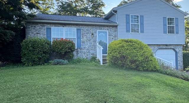Photo of 6 Laurel Ln, Lebanon, PA 17046