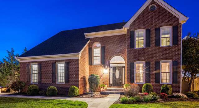Photo of 2511 Silver Spur Ct, Herndon, VA 20171
