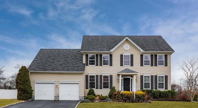 Photo of 6 Sousa Ct, East Windsor, NJ 08520
