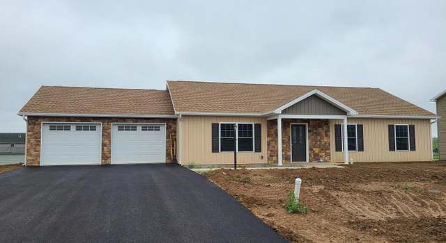 Photo of 251 Grove Dr, Shippensburg, PA 17257