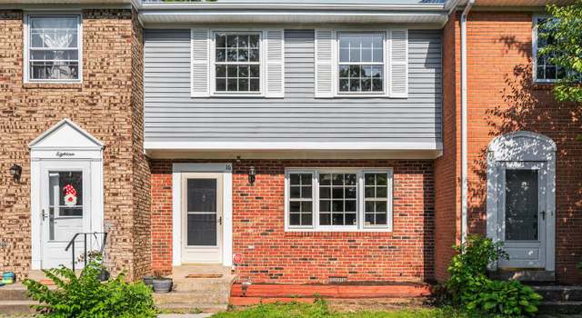 Photo of 16 Sydnor St, Hamilton, VA 20158