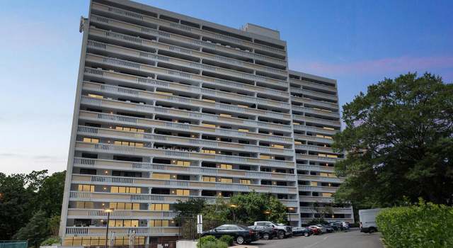 Photo of 6101 Edsall Rd #702, Alexandria, VA 22304