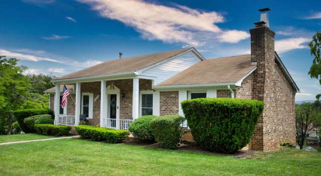 Photo of 1222 Pinehurst Rd, Staunton, VA 24401