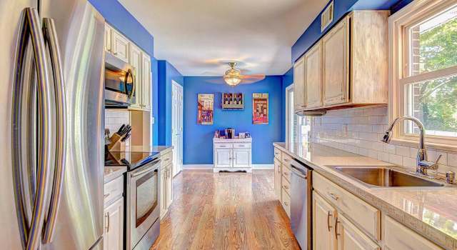 Photo of 11805 Rivershore Dr, Dunkirk, MD 20754