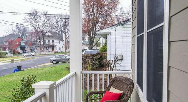 Photo of 106 Dogwood St SW, Vienna, VA 22180