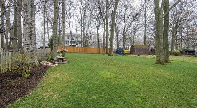 Photo of 106 Dogwood St SW, Vienna, VA 22180