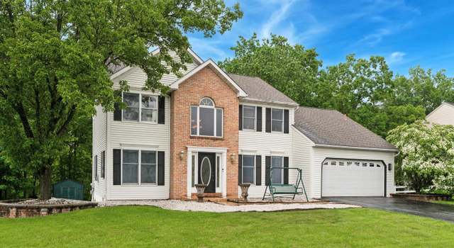 Photo of 504 Ridge Dr, Douglassville, PA 19518