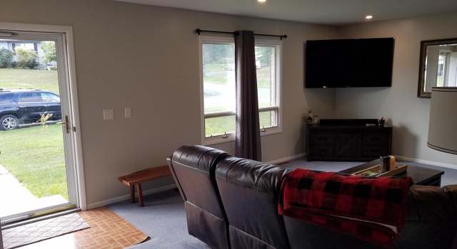 Photo of 1 Mondale Cir, Hummelstown, PA 17036
