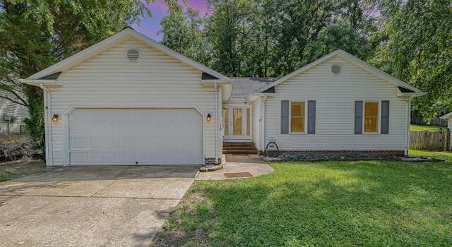 Photo of 18 S Pointe Ln, Fredericksburg, VA 22405