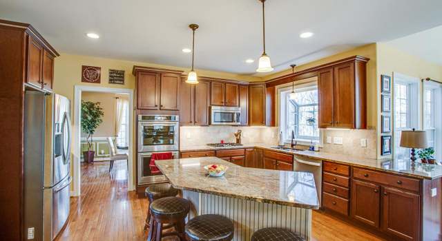 Photo of 1 Rolling Brooke Ct, Stafford, VA 22554