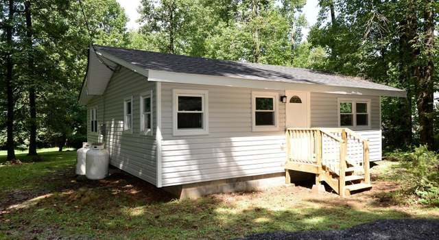 Photo of 4165 Freezeland Rd, Linden, VA 22642