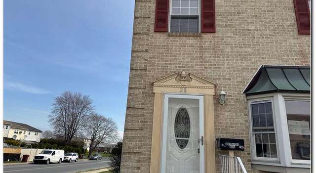 Photo of 28 Lincoln Pl, Whitehall, PA 18052