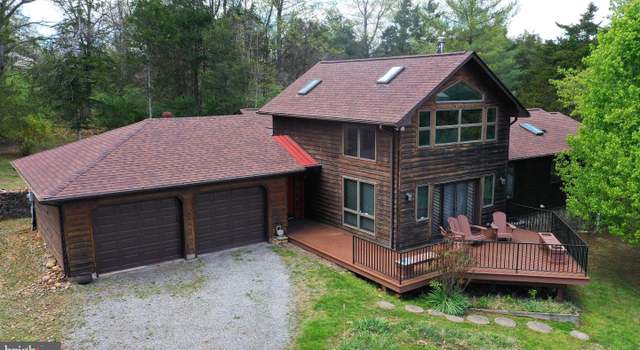 Photo of 448 Shenandoah River Ln, Front Royal, VA 22630