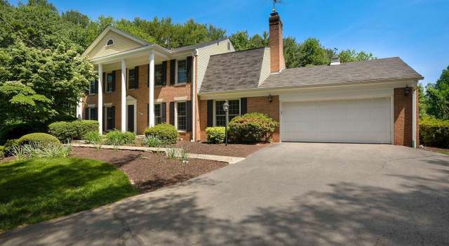 Photo of 9408 Fairpine Ln, Great Falls, VA 22066