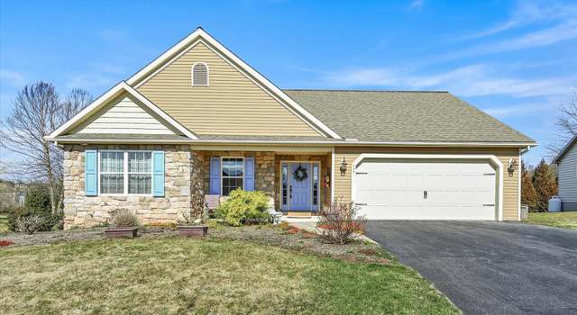 Photo of 108 Woodmeadow Dr, Denver, PA 17517