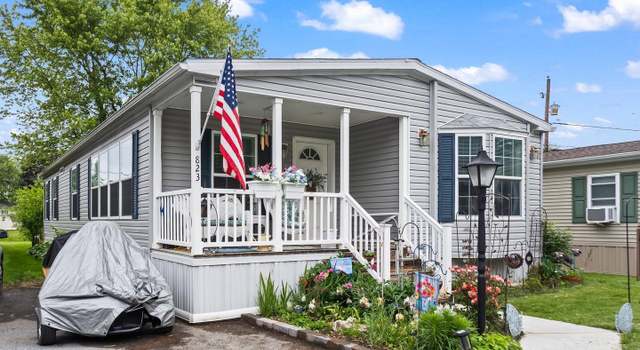Photo of 823 Gail Pl, Lancaster, PA 17601