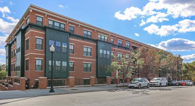 Photo of 2101 N Monroe St #214, Arlington, VA 22207