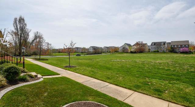 Photo of 1410 Sands Cir, Fredericksburg, VA 22401