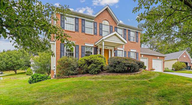 Photo of 440 Charter Ct, Westminster, MD 21157