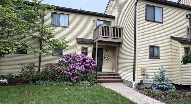 Photo of 7 Lake Ct, Flemington, NJ 08822