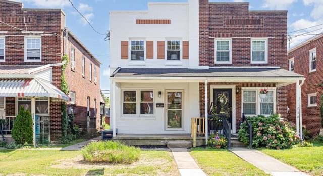 Photo of 236 Locust St, New Holland, PA 17557